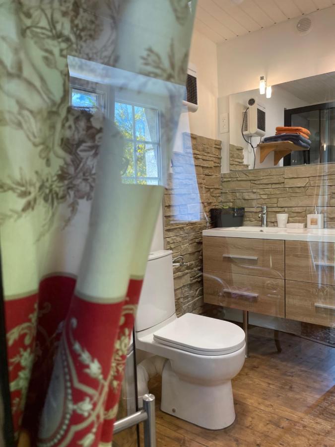 Manoir De Kerliviry Bed & Breakfast Cleder Bagian luar foto
