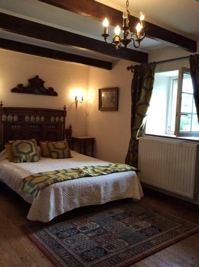 Manoir De Kerliviry Bed & Breakfast Cleder Bagian luar foto