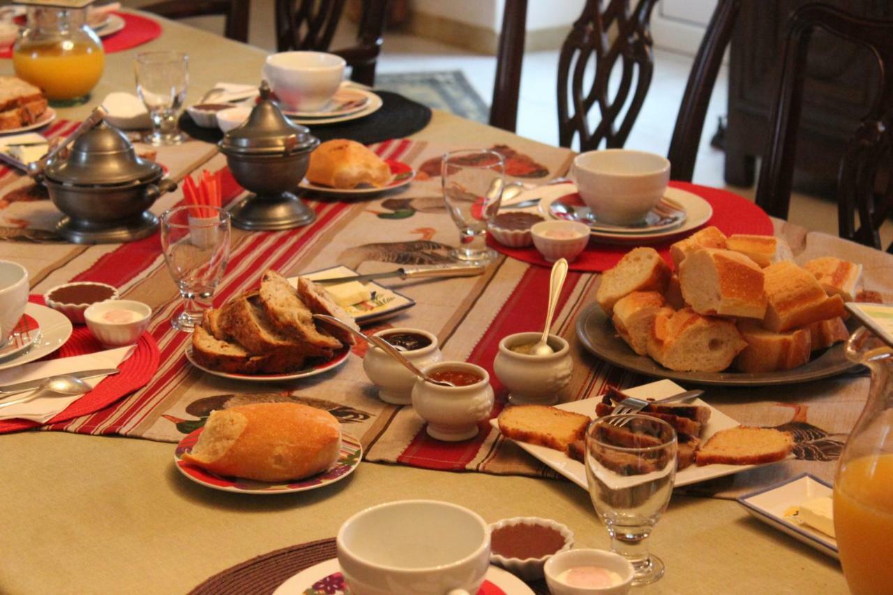 Manoir De Kerliviry Bed & Breakfast Cleder Bagian luar foto