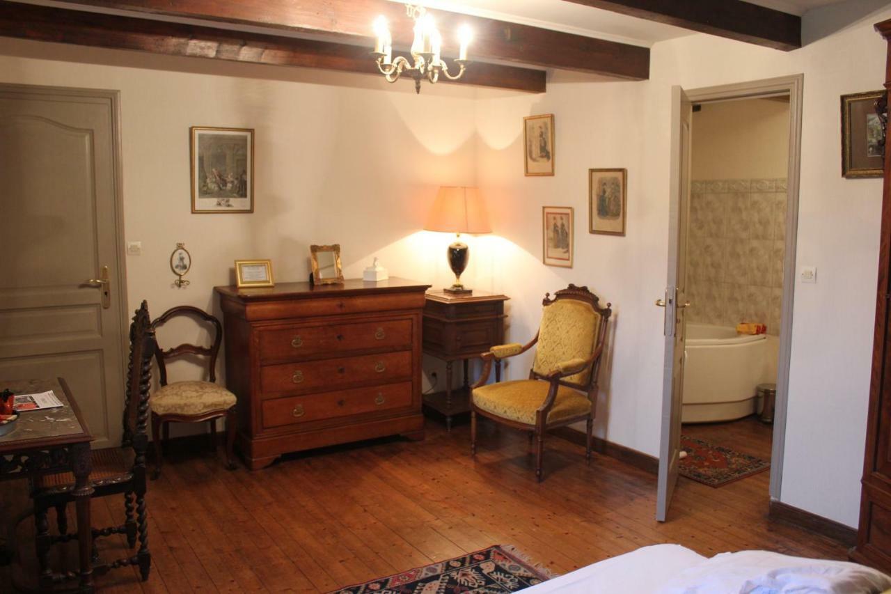 Manoir De Kerliviry Bed & Breakfast Cleder Bagian luar foto
